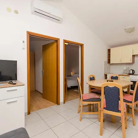 Apartman Remi *