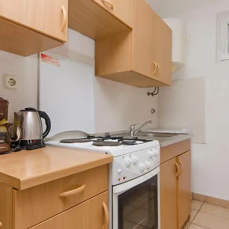 Apartman Remi Nin